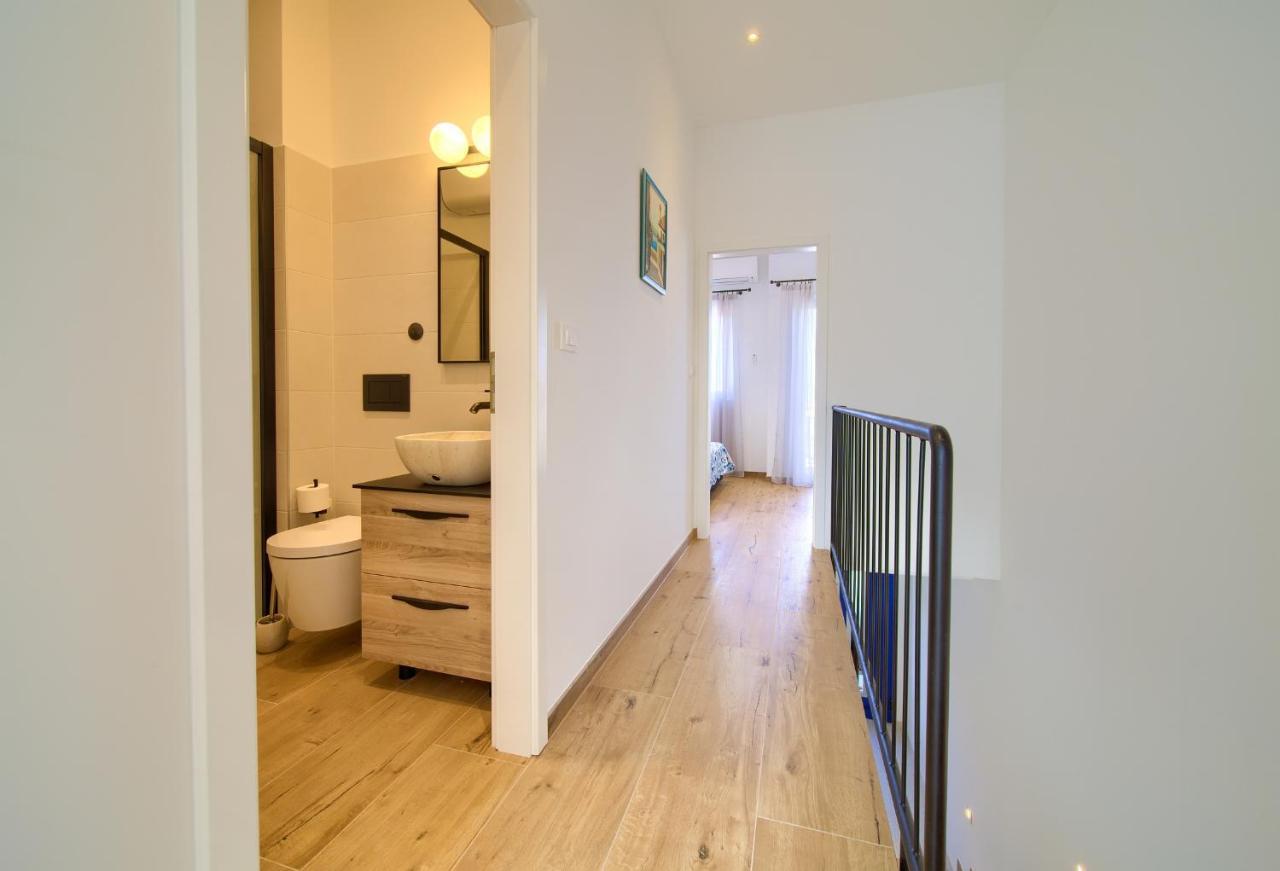 Apartman Placa Njivice Bagian luar foto
