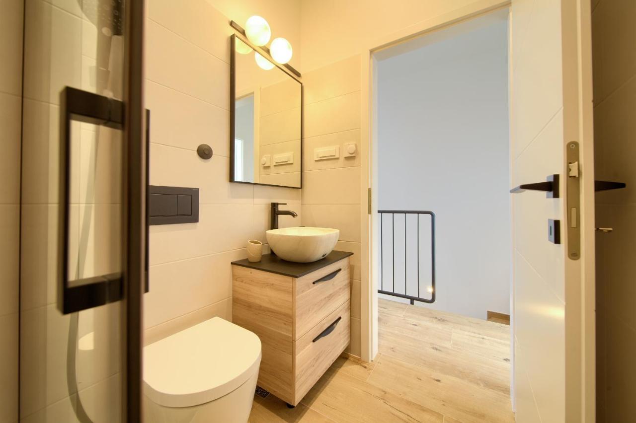 Apartman Placa Njivice Bagian luar foto
