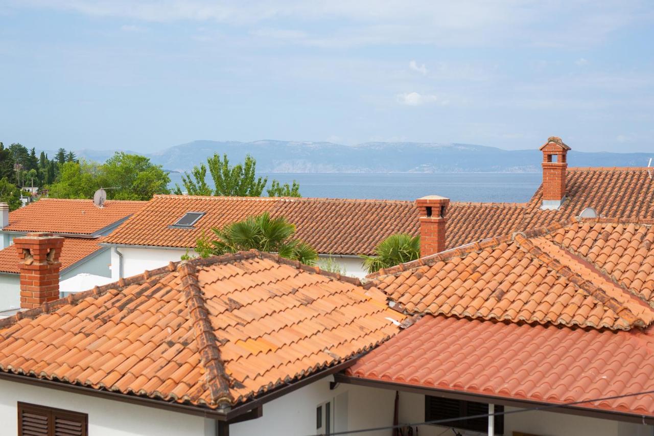 Apartman Placa Njivice Bagian luar foto