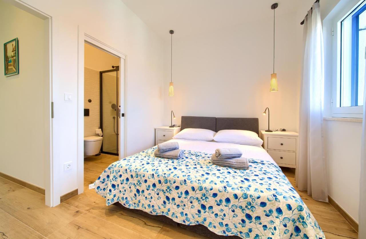 Apartman Placa Njivice Bagian luar foto